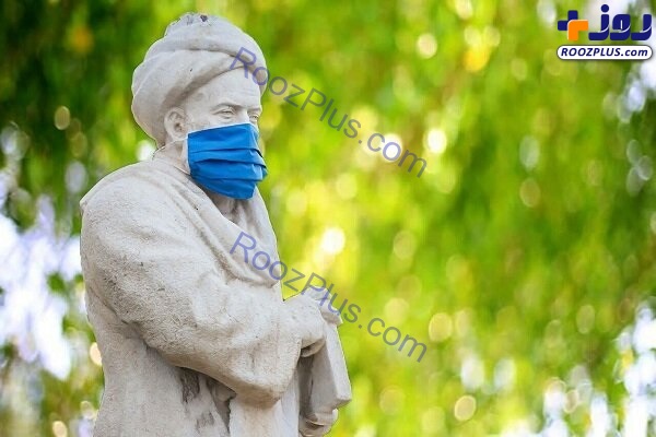 مجسمه ابوعلی‌سینا با ماسک در همدان+عکس