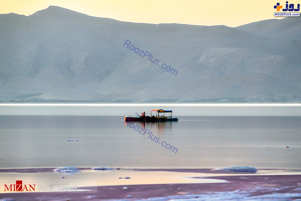 تصاویری زیبا از دریاچه مهارلو در شیراز