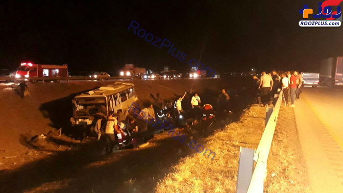 واژگونی مرگبار اتوبوس در جاده نیشابور +عکس