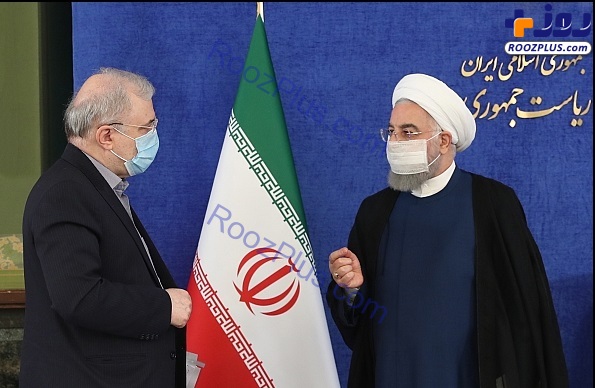 گفتگوی روحانی و وزیر بهداشت با رعایت نکات بهداشتی +عکس