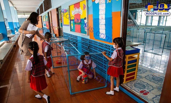 بازگشایی مدارس در شرایط کرونایی/ دانش آموزان در سلول انفرادی + عکس