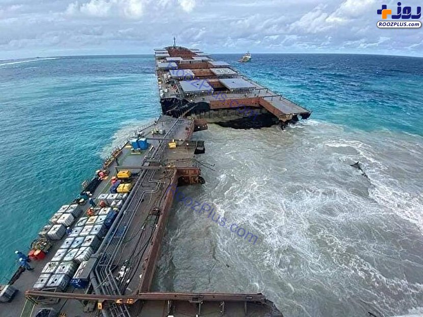 شناور سانحه‌دیده ژاپنی در آب‌های موریس دو نیم شد +عکس