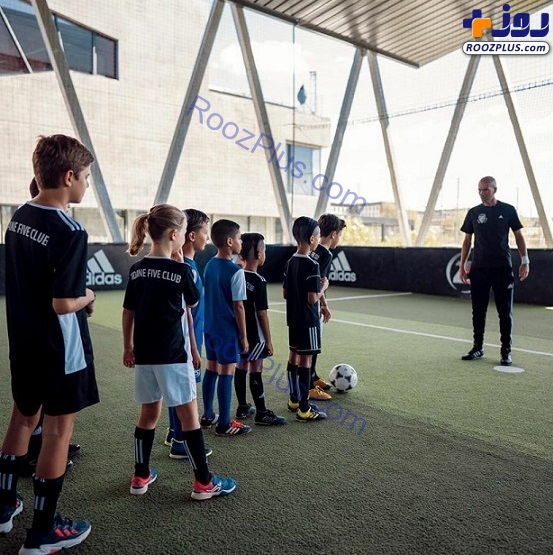عکس/ کار جالب زیدان برای رشد فوتبال کودکان