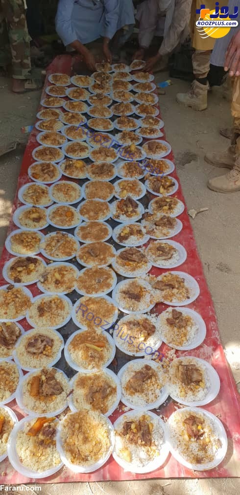 جشن بزرگ گروه تروریستی القاعده با غذا‌های کباب شده/عکس