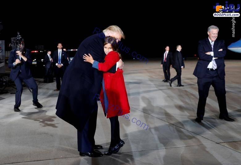 عکس/دختر ایوانکا در آغوش ترامپ