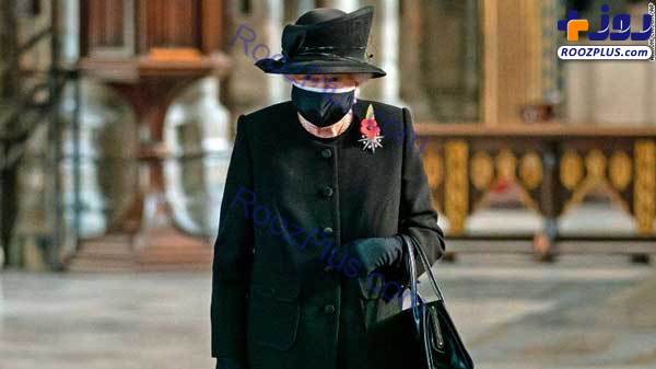 عکس/ ملکه انگلیس برای اولین بار با ماسک دیده شد