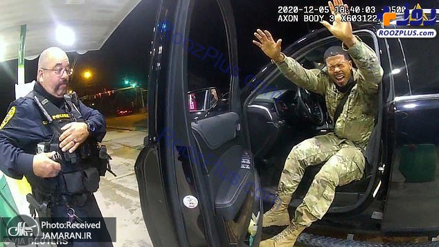 عکس/ خشونت نژادپرستانه پلیس آمریکا حتی با ستوان ارتش این کشور!