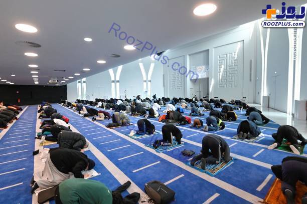 عبادت مسلمانان فرانسه در ماه رمضان+عکس