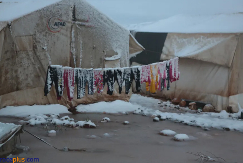 عکس/لباس های یخزده آوارگان جنگی در سوریه