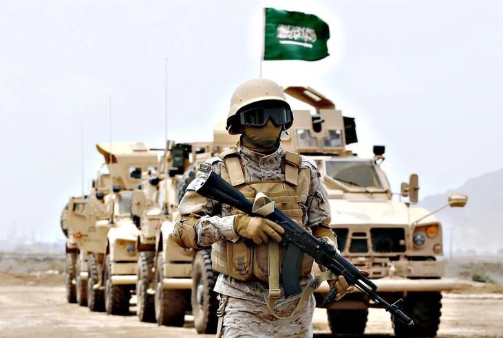 پشت پرده تصمیم ریاض برای کاهش بودجه نظامی ۲۰۲۲/ مازاد بودجه عربستان چگونه از جیب ملت می‌رود؟