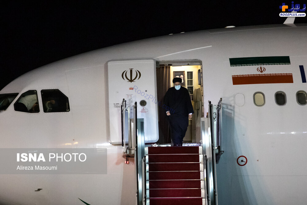 مراسم استقبال رئیس جمهور در بازگشت از روسیه +عکس