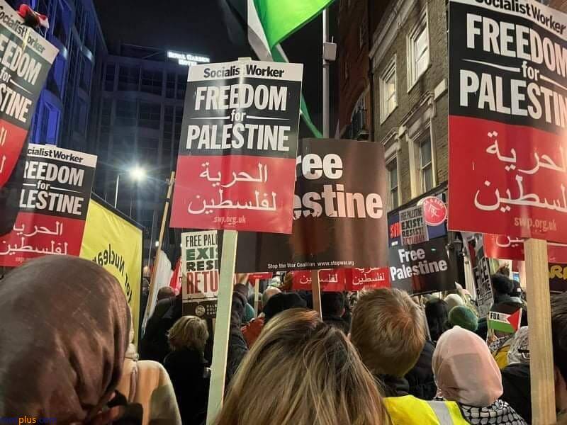 تظاهرات در مقابل نمایندگی رژیم صهیونیستی در لندن