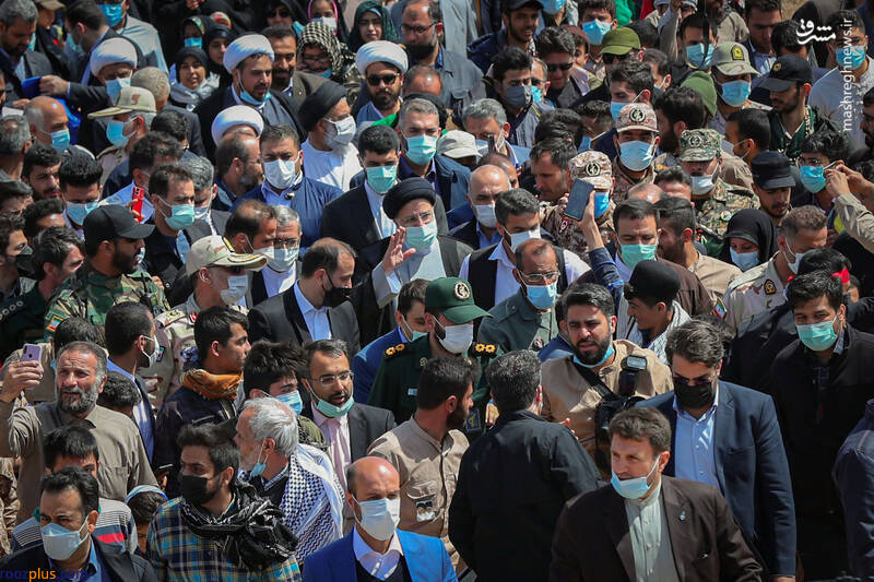 رئیس جمهور در جمع زائران منطقه شلمچه/ عکس