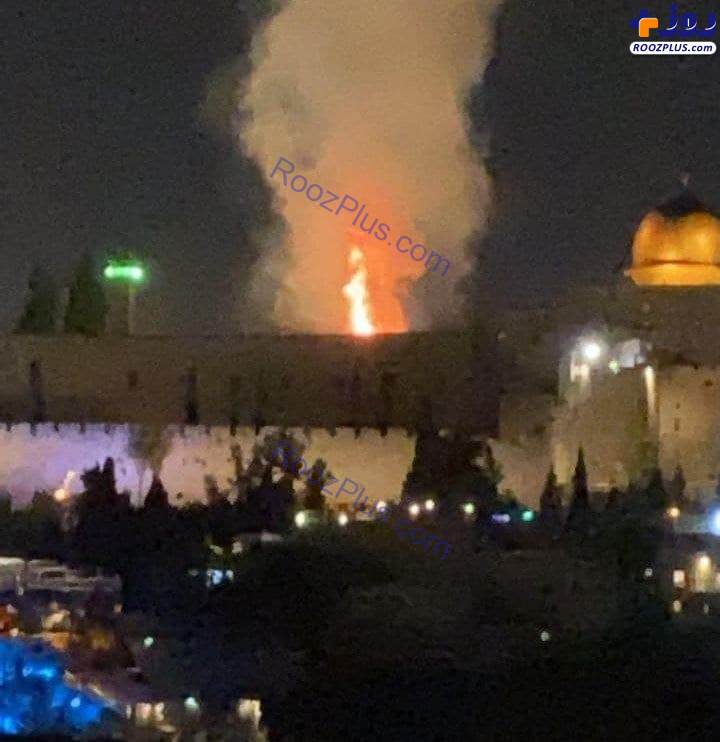 عکس/ مسجد الاقصی به آتش کشیده شد