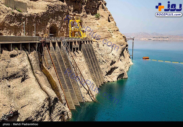 کاهش شدید حجم آب سد دز در خوزستان +عکس