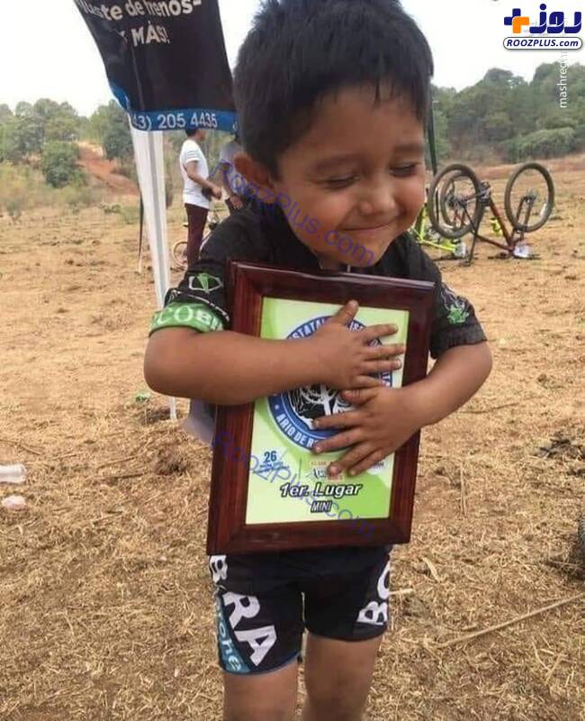 لبخند کودک مکزیکی سوژه شبکه های اجتماعی شد! +عکس