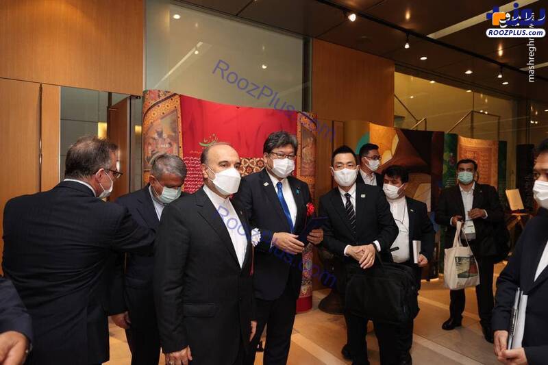بازدید وزیر ژاپنی از نمایشگاه ایران زیبا+عکس