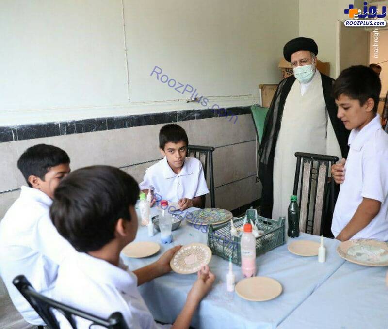 بازدید آیت الله رئیسی از خانه کودکان کار یاسر+عکس