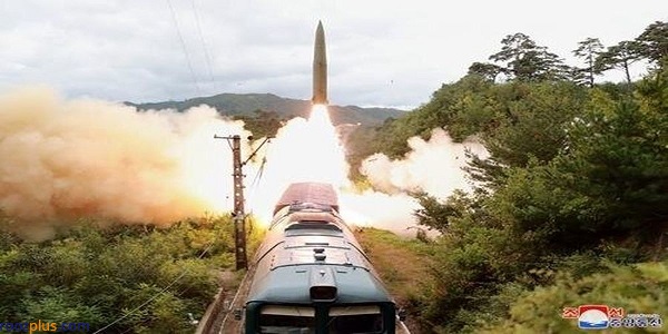 کره شمالی از روی قطار موشک شلیک کرد + عکس