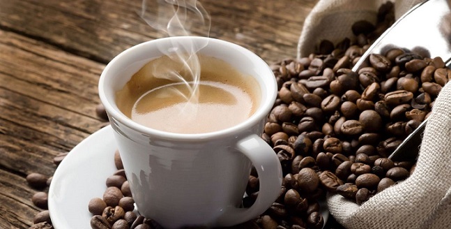 با معده خالی قهوه ننوشید+ مضرات