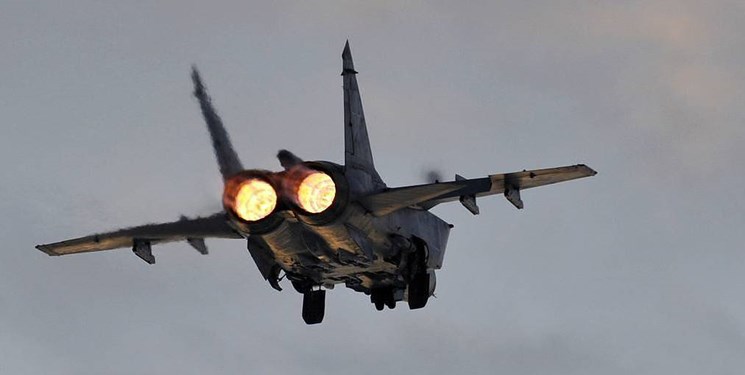 جنگنده میگ روسیه یک بمب‌افکن آمریکایی را فراری داد