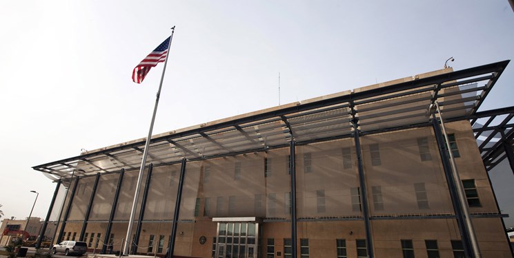 آژیر خطر و سامانه سی-رام در سفارت آمریکا در بغداد فعال شد/شنیده شدن صدای انفجار در نزدیکی سفارت آمریکا