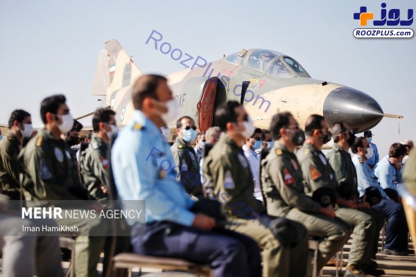مراسم فارغ‌التحصیلی خلبانان هواپیمای شکاری اف ۴ +عکس