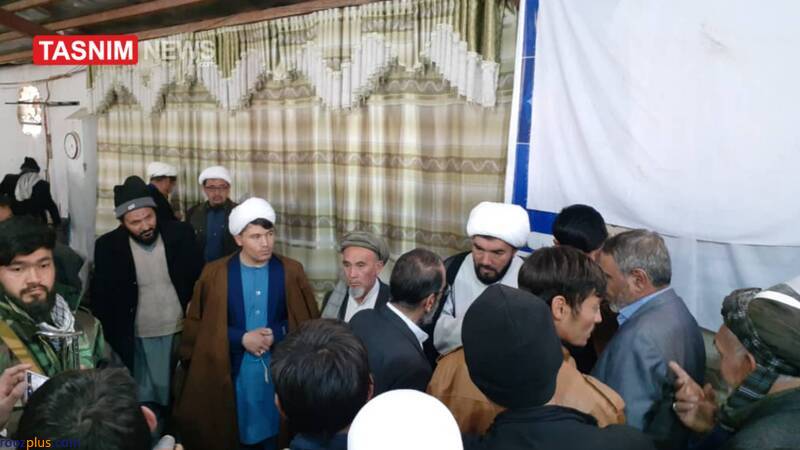 حضور مقامات سفارت ایران در نمازجمعه شیعیان غرب کابل +عکس