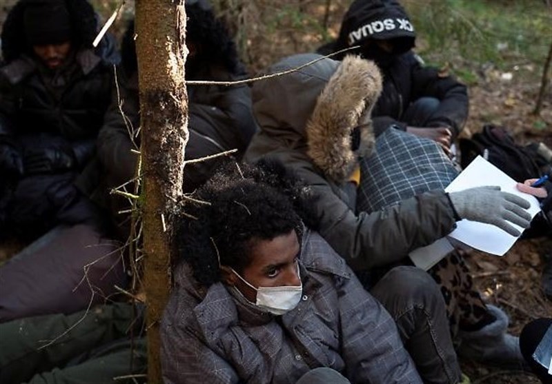 شرایط اسفبار پناهندگان گرفتار در منطقه مرزی بین لهستان و بلاروس