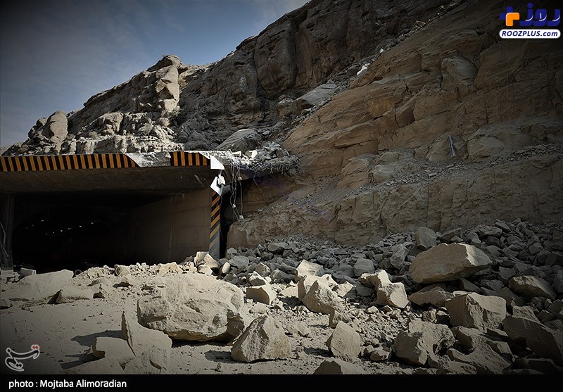 عکس/ انفجار صخره ۵۰۰۰ تُنی در آزادراه تهران-شمال