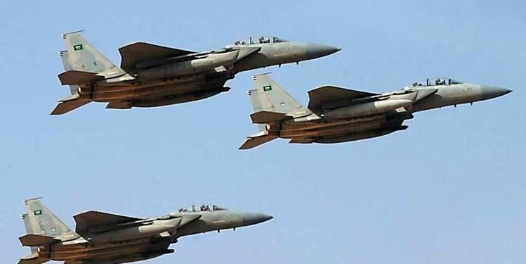 جنگنده‌های ائتلاف متجاوز سعودی صنعاء را بمباران کردند