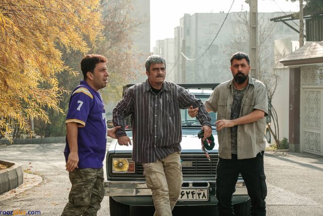 موتورسواری هومن حاجی‌عبداللهی در یک سریال کمدی