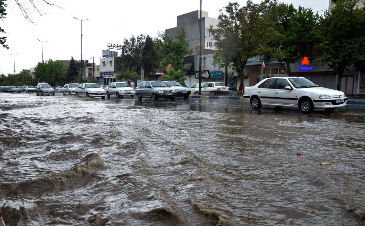احتمال وقوع سیل در تهران/ آماده باش امدادگران در 22 استان