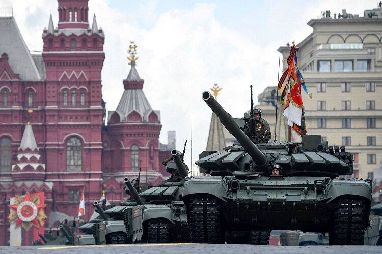 تصاویری از رژه پیروزی در میدان سرخ/ مسکو برای غرب پیام فرستاد