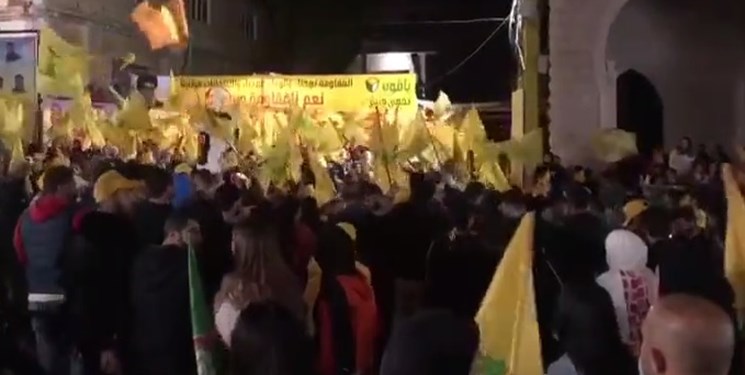 شادی خیابانی حامیان حزب‌الله در پی پیروزی برخی نامزدهای‌شان