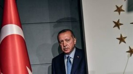 اردوغان دیگر نمی تواند بازیگر خاکستری باشد/ بحران اوکراین، استراتژی ترکیه را زیر و رو خواهد کرد؟/ سرانجام نزدیکی ترکیه به غرب و فاصله تدریجی این کشور از روسیه
