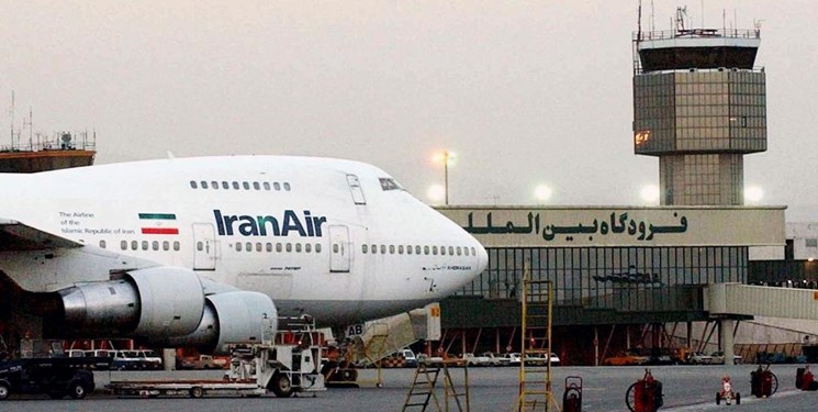فرود اضطراری پرواز استانبول -تهران در اصفهان به علت وزش تندباد