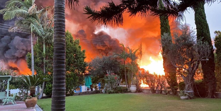 آتش‌سوزی گسترده در یک کارخانه در اراضی اشغالی