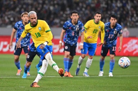 کره و ژاپن با برزیل بازی می‌کنند ما با الجزایر!