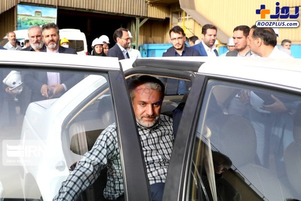 خودروی وزیر صمت در سفر به اصفهان +عکس