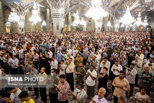 نماز عید قربان در حرم مطهر رضوی +عکس