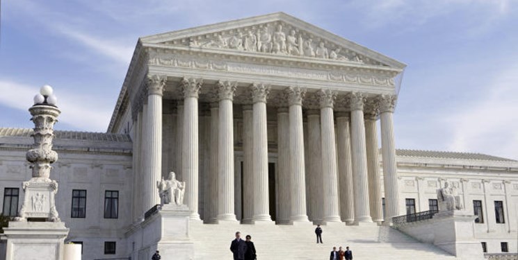 دیوان عالی آمریکا علیه حق زنان برای سقط جنین حکم داد