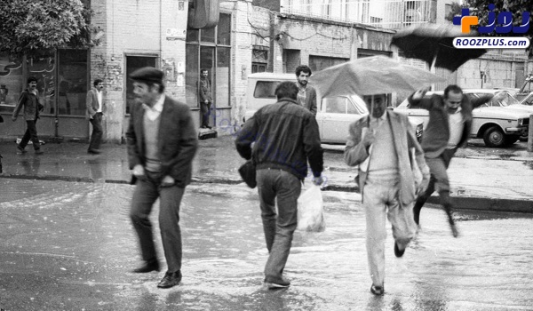 عکس‌های جالب و نوستالژیک سیل تهران در دهه 60