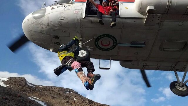 جزئیات سقوط سنگ چهار تنی روی یک کوهنورد در دماوند/حادثه‌ای که می‌توانست به فاجعه تبدیل شود!