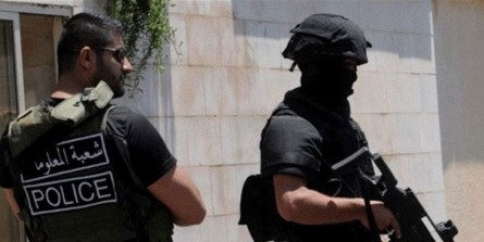 یک جاسوس رژیم صهیونیستی در طرابلس لبنان به دام افتاد