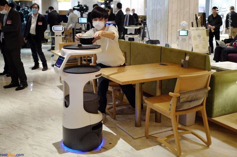ربات ها جایگزین نیروی انسانی در رستوران های ژاپن +عکس
