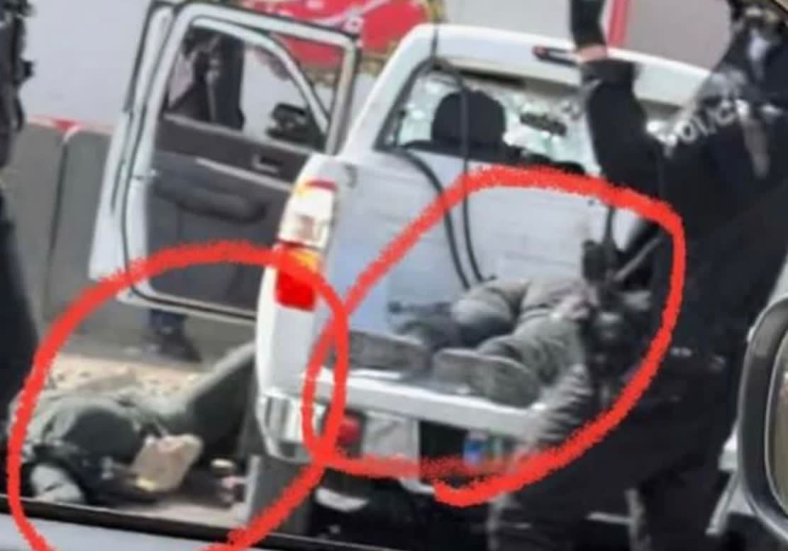 حمله مسلحانه و وحشیانه به ماموران پلیس!/ اغتشاشگران اتوبان را بستند و به خودروهای مردم سنگ زدند تا متوقف شوند+تصاویر
