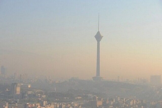 هشدار و درخواست مدیریت بحران از مردم تهران درپی افزایش آلودگی هوا