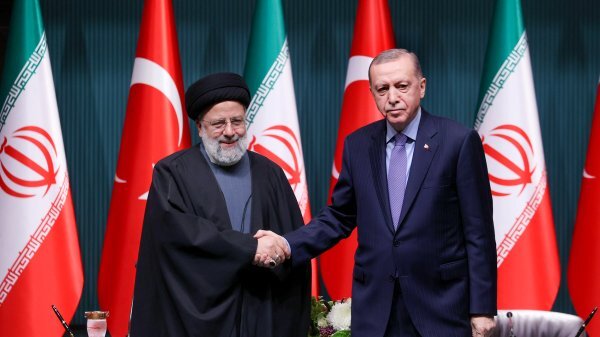 بیانیه مشترک ایران و ترکیه؛ تأکید بر ارتقای حداکثری حجم تجارت و سرمایه‌گذاری متقابل