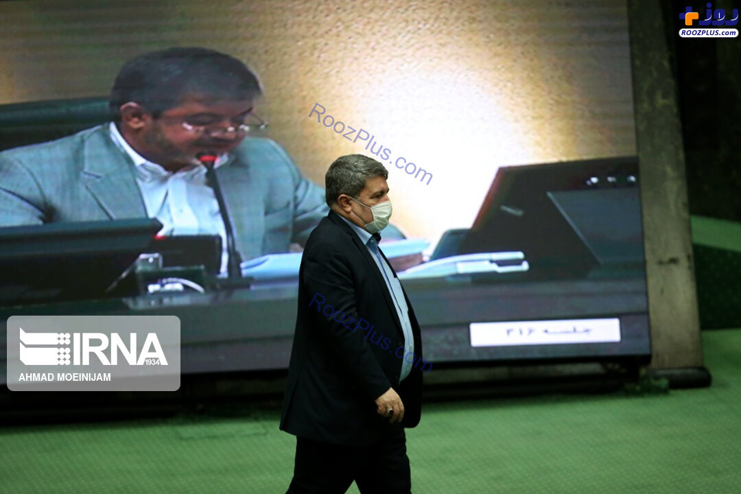 حضور نماینده‌های مجلس با ماسک در جلسه علنی برای جلوگیری از کرونا! +عکس